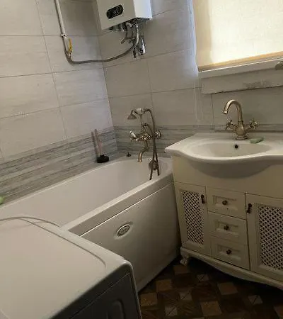 Comfortable At An Affordable Price Apartment